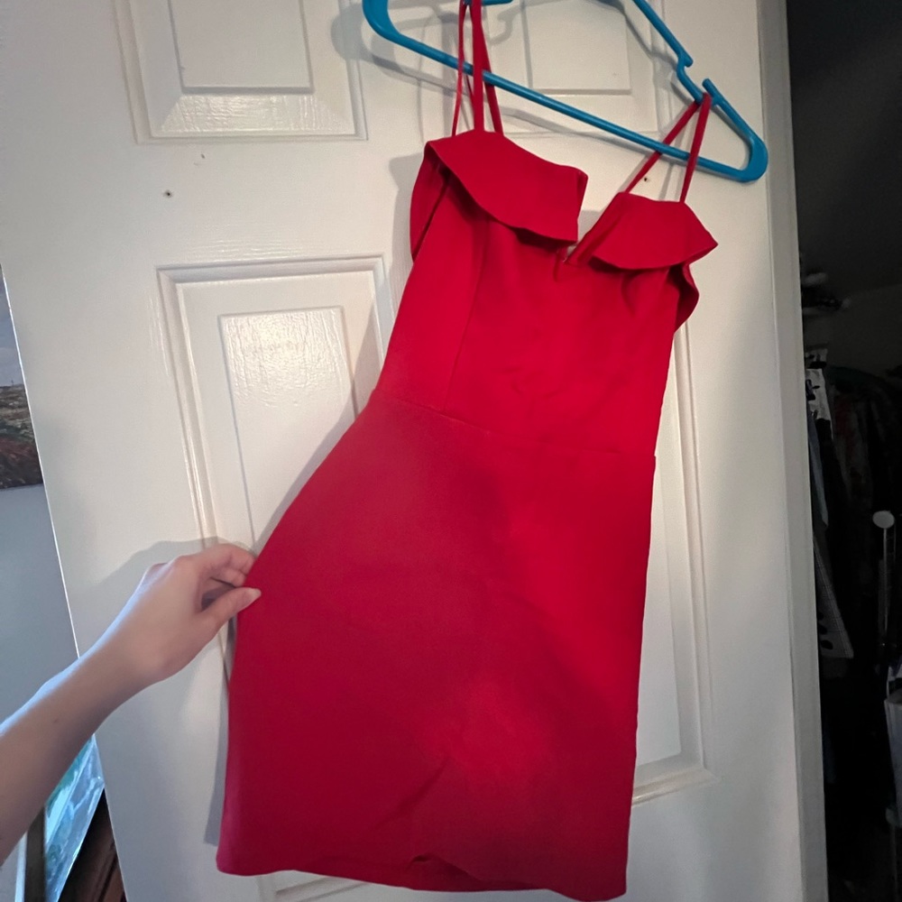Red bodycon dress